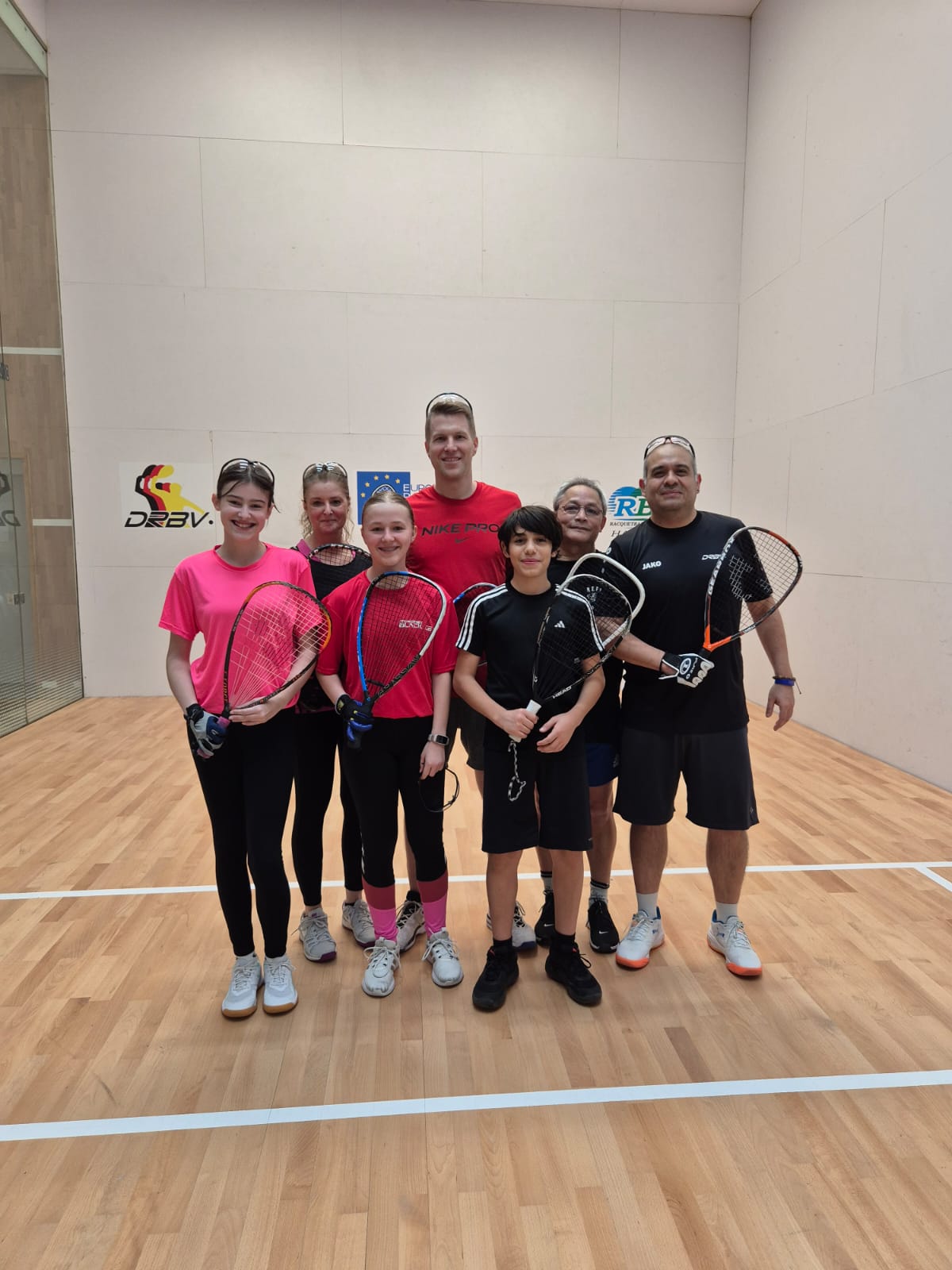 Read more about the article Adventskick statt Landesmeisterschaften